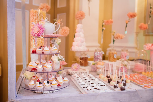 wedding cake stand